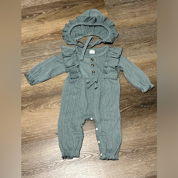 Baby Bodysuit Ruffle Jumpsuit with Hat plus short romper 3 piece set 3-6 months - Picture 3 of 13